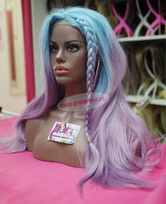Фото Парик из искусственных волос яркое оомбре на сетке с косой - магазин  "Домик Принцессы"