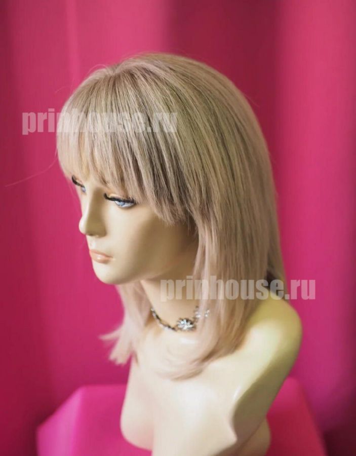 Фото Натуральный парик из славянских волос средней длины с челкой цвет платиновое мелирование - магазин  "Домик Принцессы"