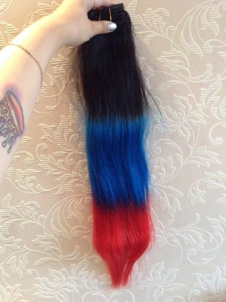 Фото Волосы на заколках натуральные перуанские с градиентом 3 цвета 50см 100грамм 7 лент черный+синий+кра - магазин  "Домик Принцессы"