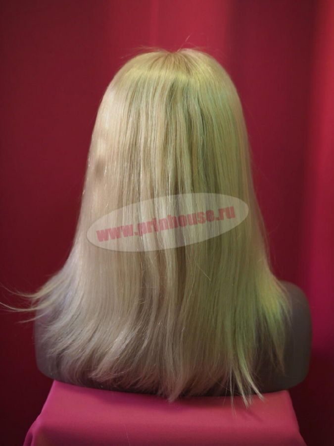 Фото Парик из натуральных волос на сетке без челки средней длины блонд - магазин  "Домик Принцессы"