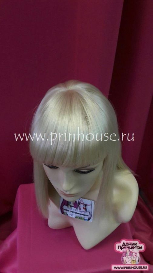 Фото Парик длинное каре с челкой Цвет 613 яркий блонд - магазин  "Домик Принцессы"