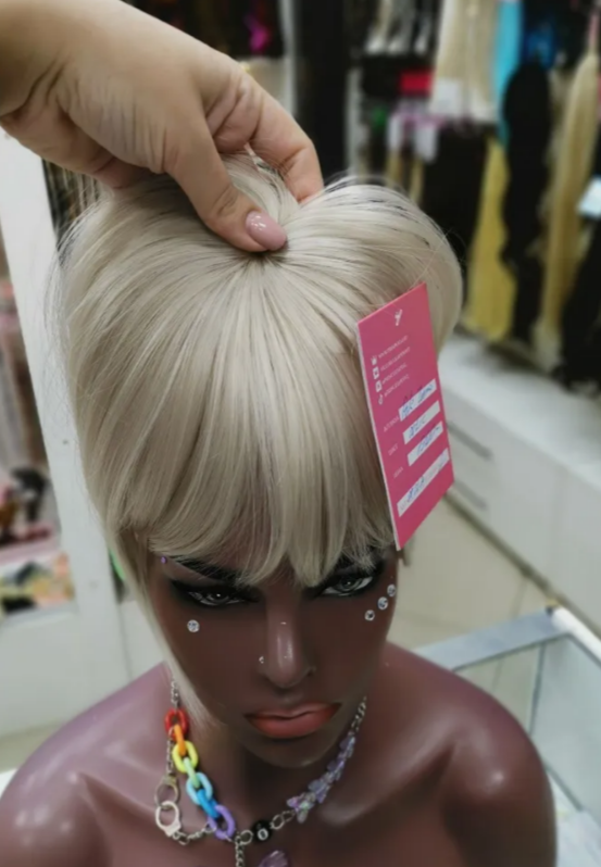 Фото Чёлка накладная с макушкой цвет серебристый блонд - магазин  "Домик Принцессы"