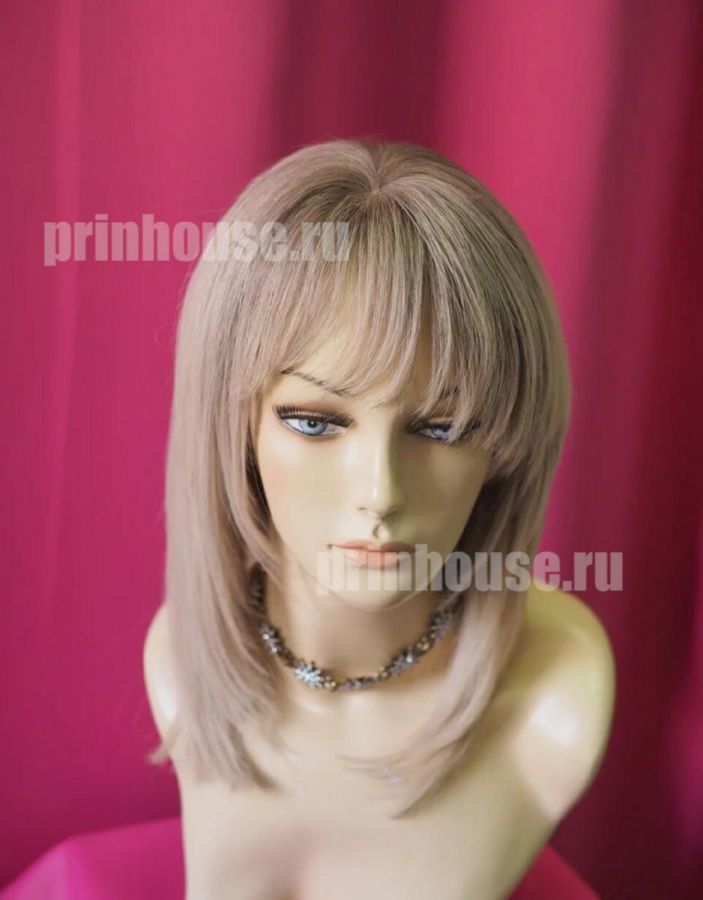Фото Натуральный парик из славянских волос средней длины с челкой цвет платиновое мелирование - магазин  "Домик Принцессы"