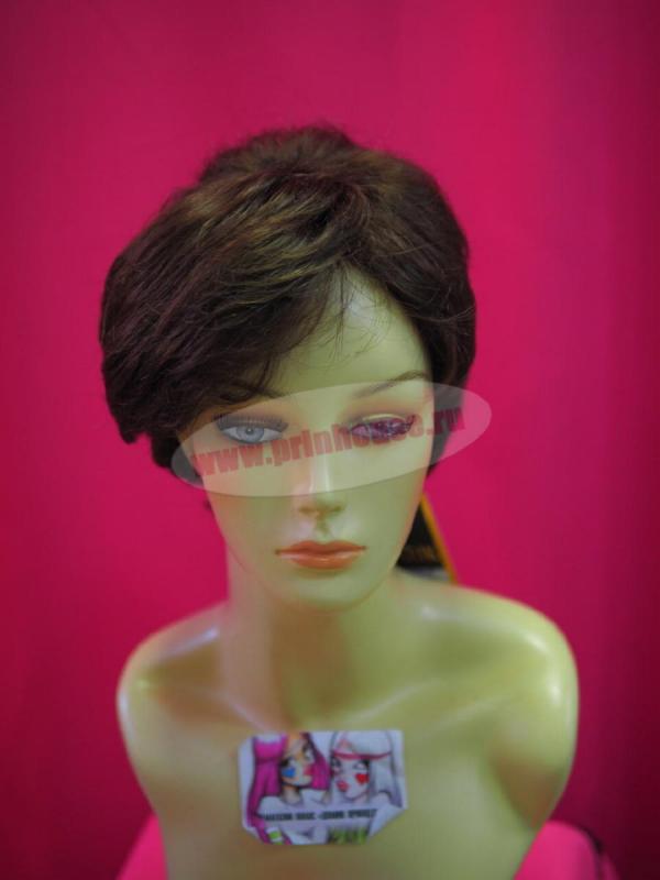 Фото Парик искусственный короткий унисекс с боковой челкой цвет 8 светлый шоколад - магазин  "Домик Принцессы"