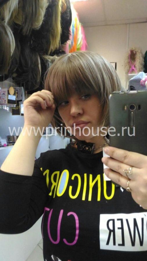 Фото Парик термо короткая стрижка с челкой красивый русый оттенок - магазин  "Домик Принцессы"