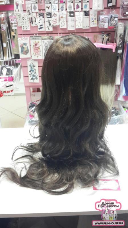 Фото Парик из искусственных волос длинный в локонах с челкой цвет # 8 - магазин  "Домик Принцессы"