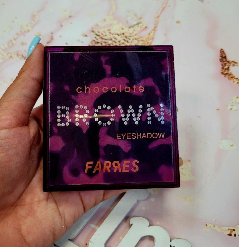 Фото Палетка теней  Farres Brown Chocolate 9 цветов с зеркалом - магазин  "Домик Принцессы"