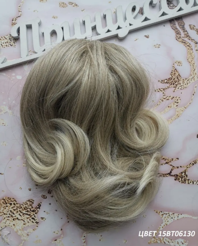 Фото Короткий хвост на крабе из японского канекалона цвет 15ОВТ613О холодный блондин - магазин  "Домик Принцессы"