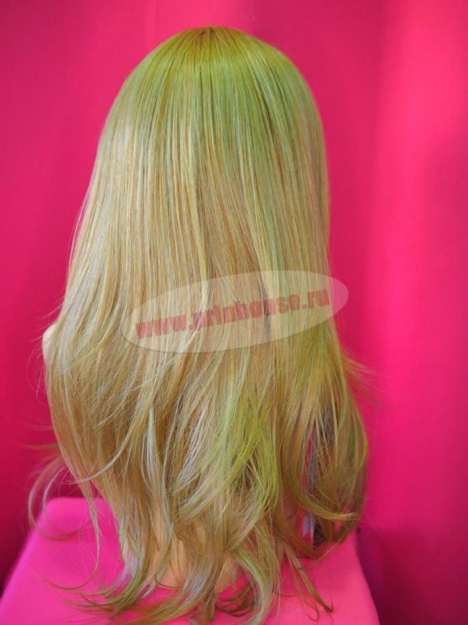 Фото Парик стрижка средней длины термо цвет 15 карамельный блонд - магазин  "Домик Принцессы"